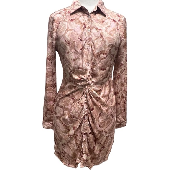 NWT Fate Animal Print Twist Waist Dress Size Medium Long Sleeves Fitted - Picture 3 of 15